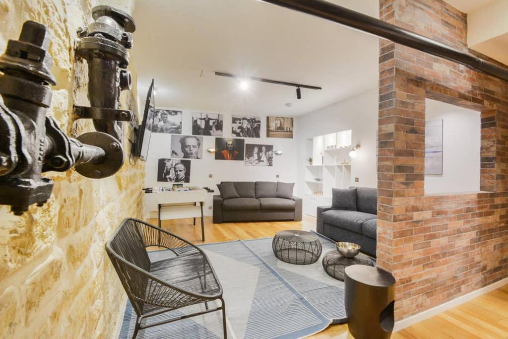 Apartament Amazing 10Bed In The Heart Of Le Marais And Suprises... Paryż Zewnętrze zdjęcie
